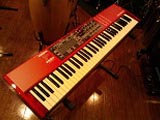 YAMAHA P-90